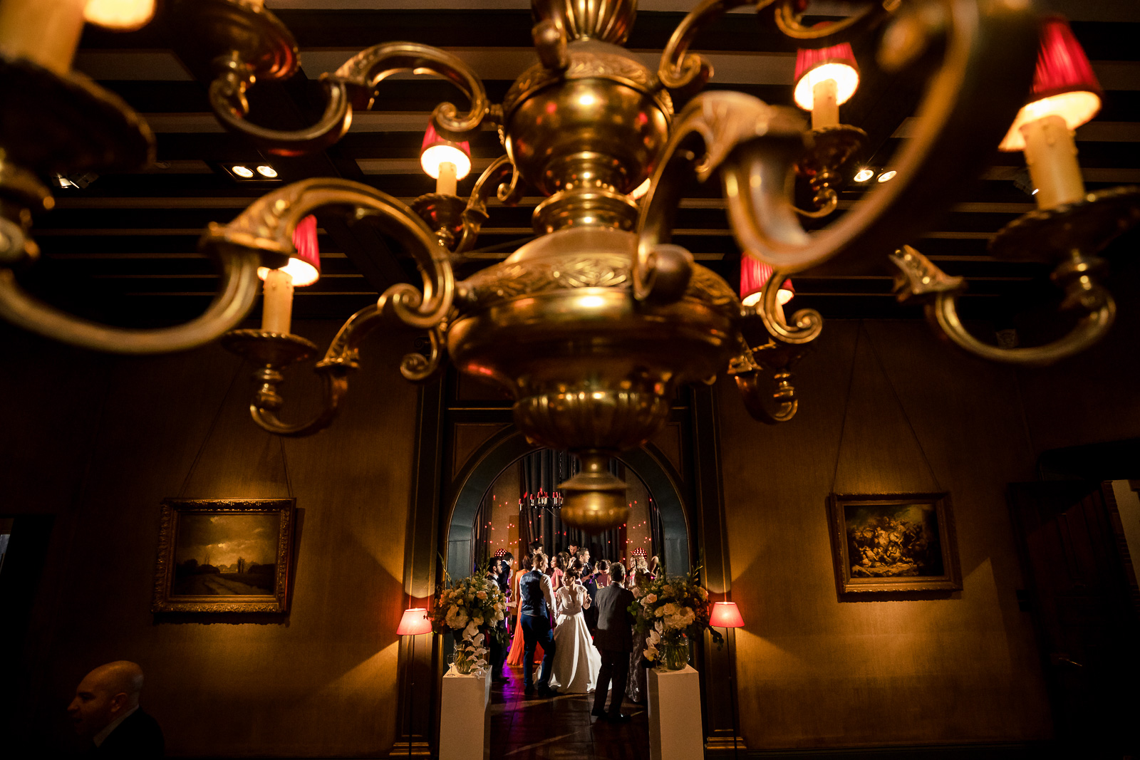 Trouwfeest bruidspaar door trouwfotograaf Den Haag