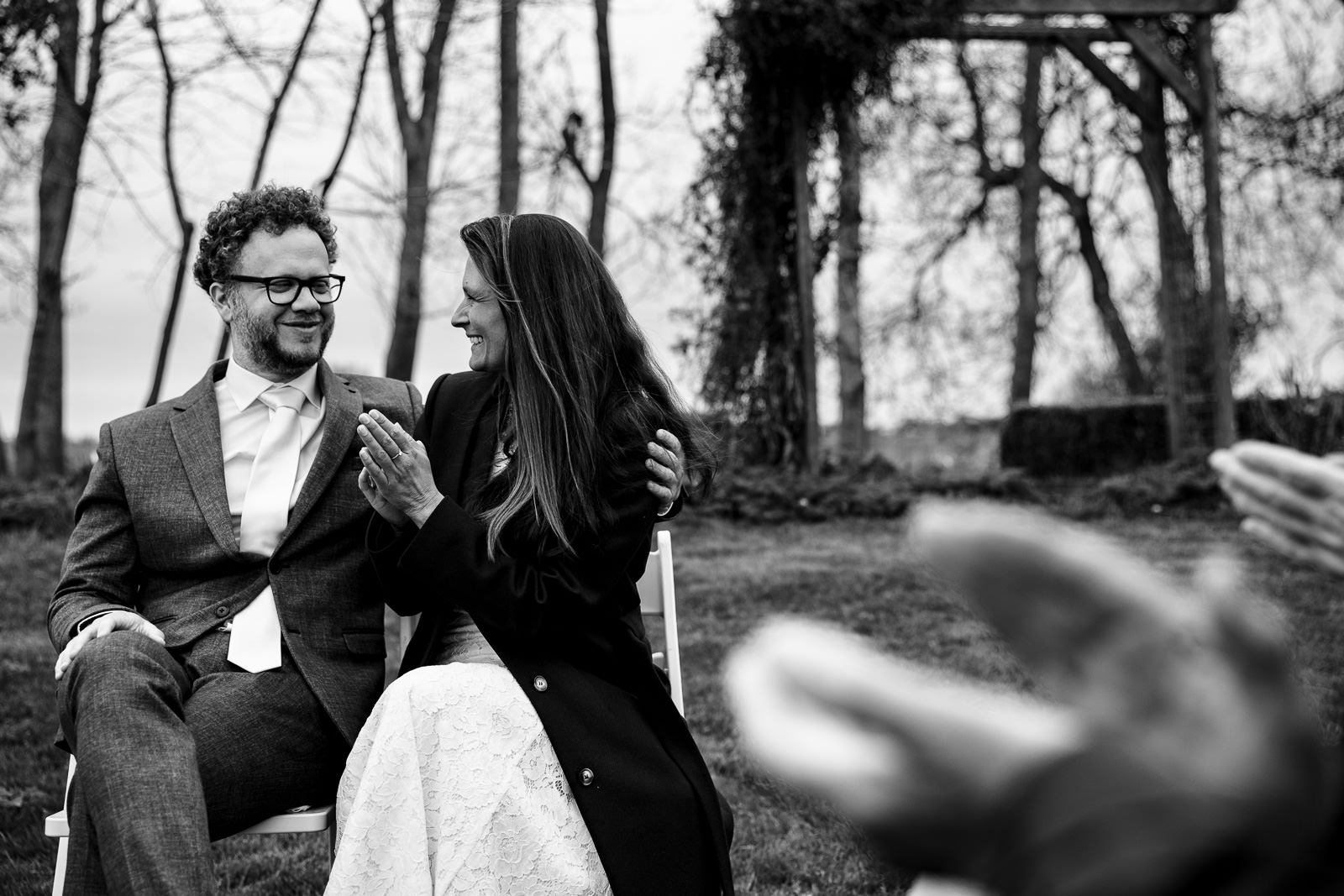 Trouwfotograaf Leeuwarden Friesland emotie tijdens trouwceremonie