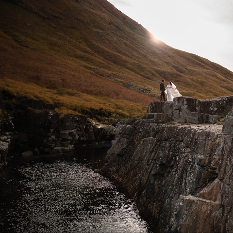 Afterwedding Shoot in Highlands van Schotland | Fay en Jonas