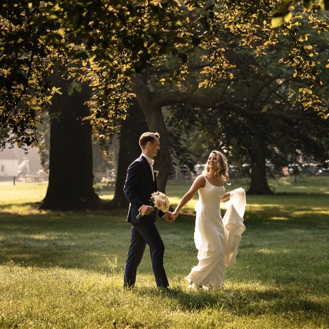 Een herfstbruiloft op Kasteel Hoekelum en het Koetshuis| Trouwfotograaf Bennekom | Wendy en Erwin