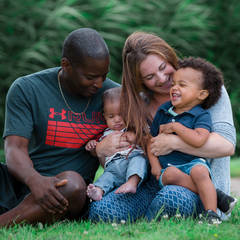 Portretfotograaf Den Haag | Familieshoot met Chase en baby Bryce