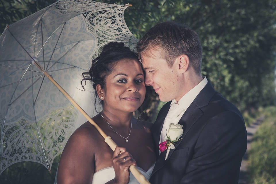 Bruidsfotograaf Den Haag | Willem en Vijitha trouwen in het Stadhuis van Delft