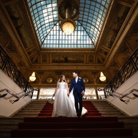 Een Klassieke Romantische Bruiloft bij het Kurhaus in Scheveningen – Thirsa & Taco
