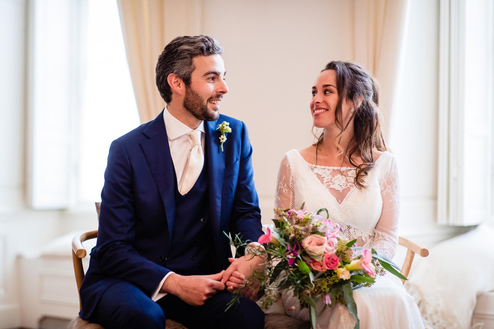 emotie tijdens de trouwceremonie in het spaansche hof den haag