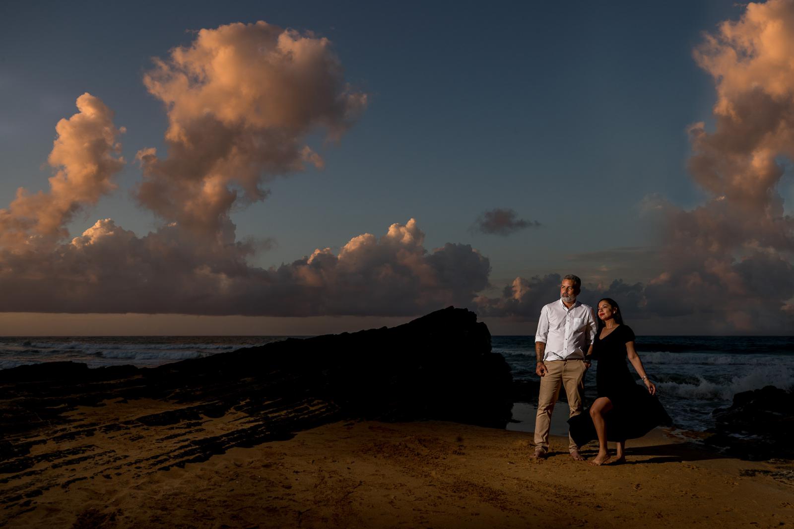 Huwelijksaanzoek met een zonsondergang in Puerto Rico door bruidsfotograaf Den Haag