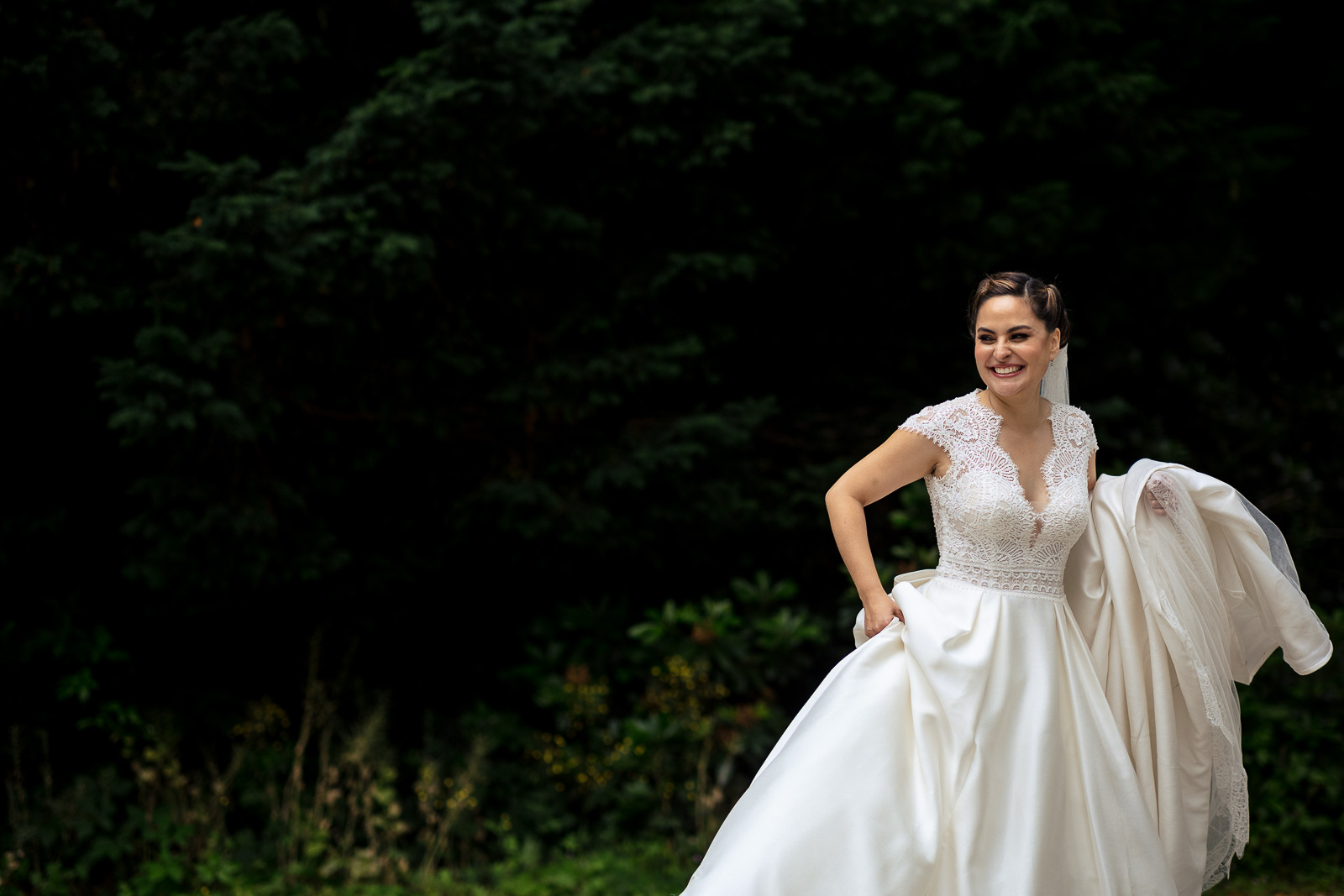 Fotoshoot bruid alleen door trouwfotograaf Den Haag