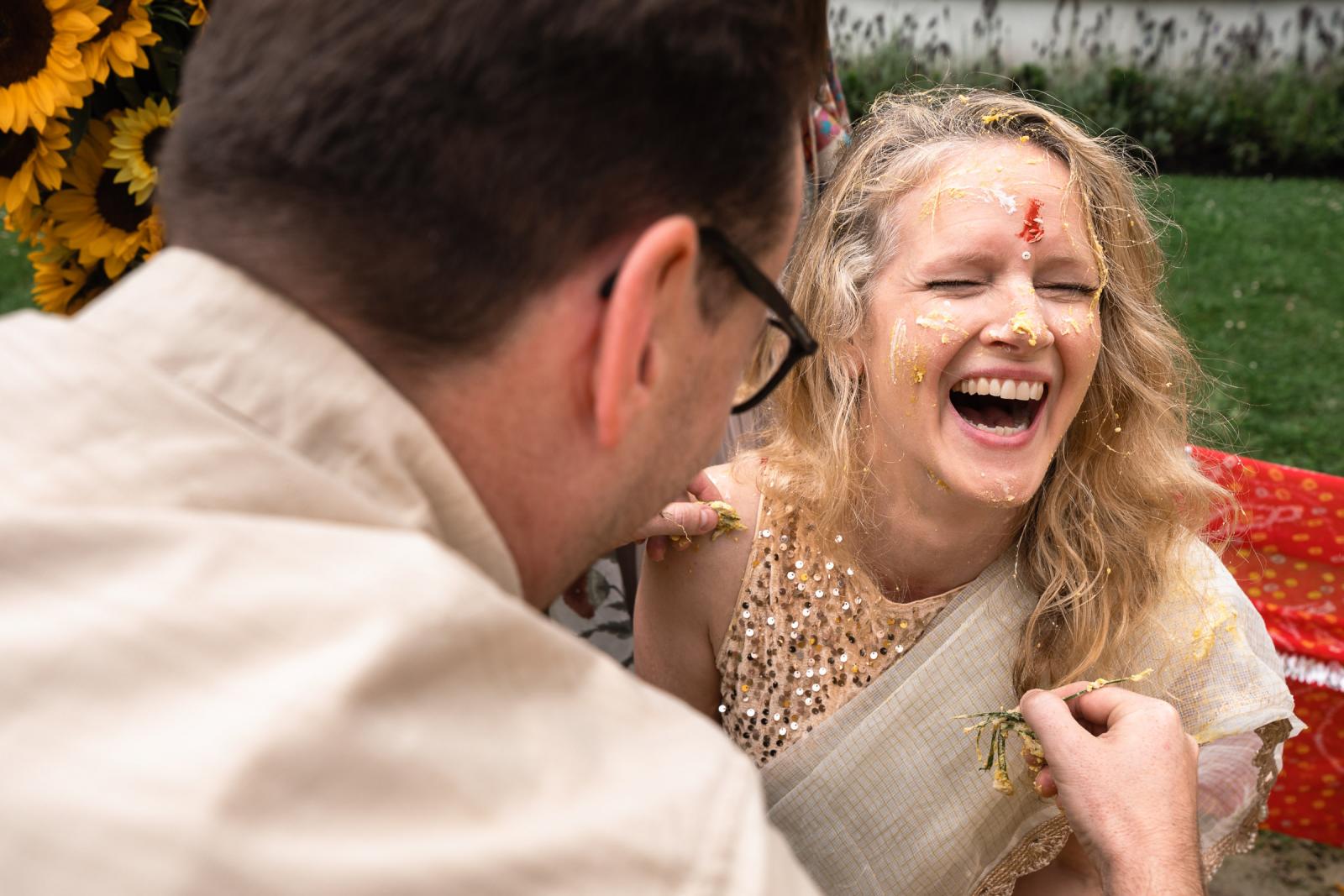 Indiase Haldi ceremonie op terras van Landgoed Duin en Kruidberg bruid 