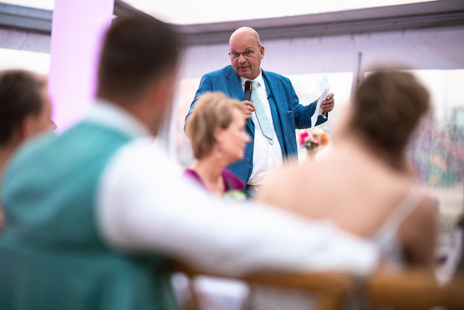 Vader van de bruid speech tijdens diner door Trouwfotograaf Almere