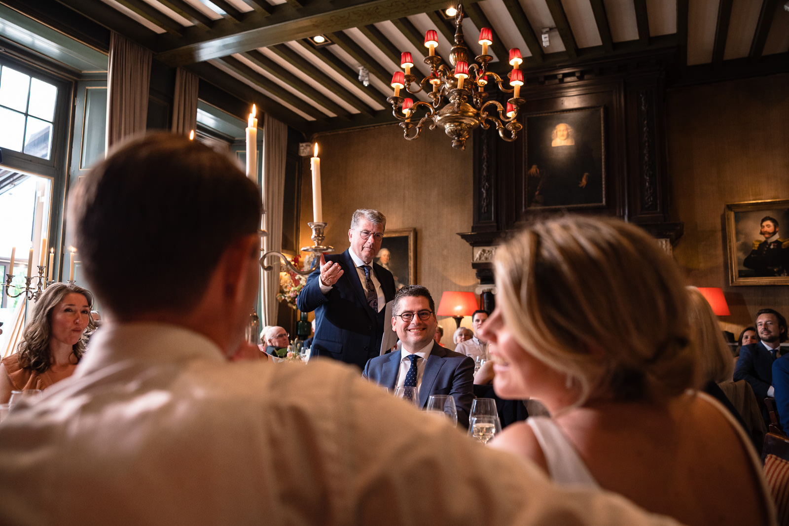 Diner speech van vader tijdens kasteel huwelijk Trouwfotograaf Den Haag