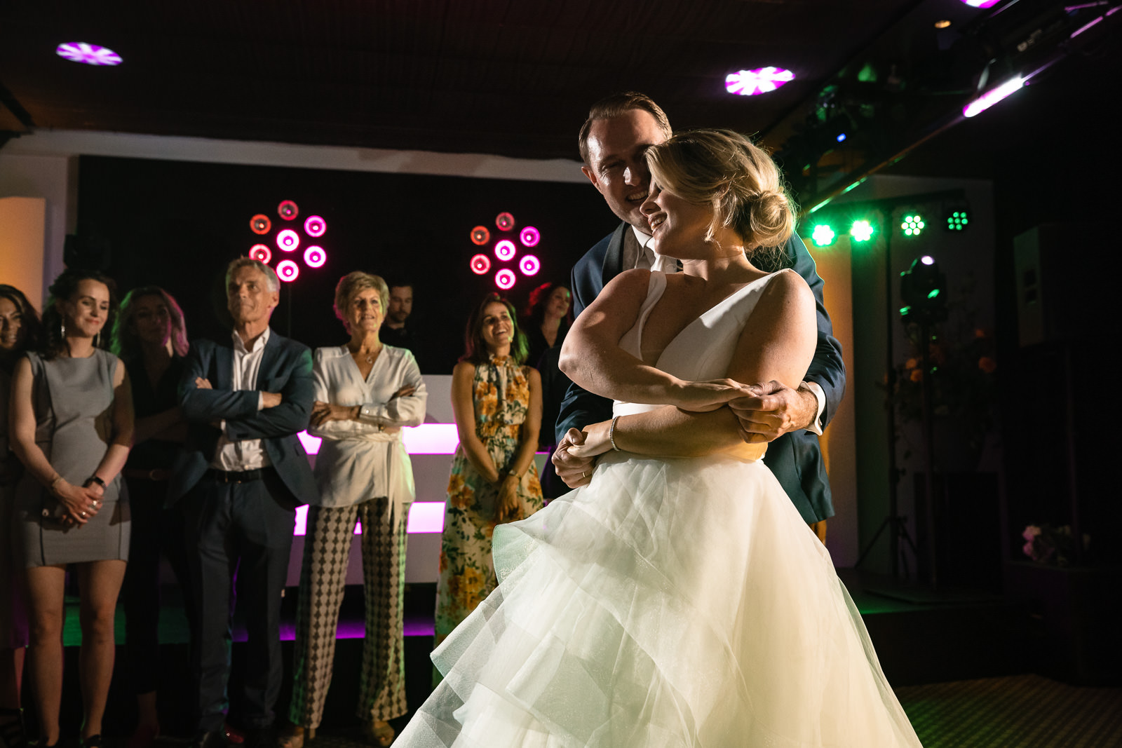 first dance bruidspaar Trouwfotograaf Den Haag