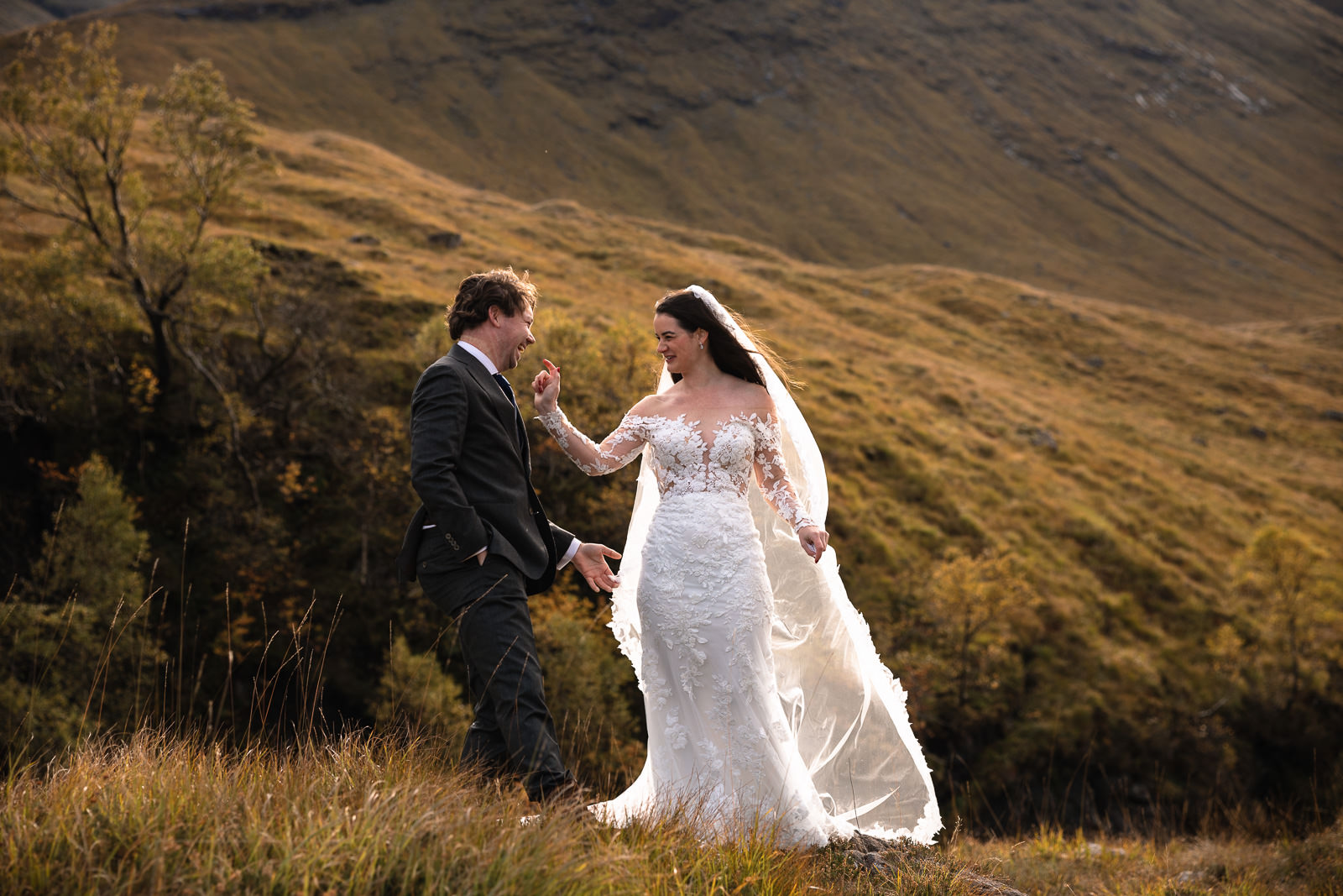 Highlands Wedding Photographer Scotland Couple at skyfall road 