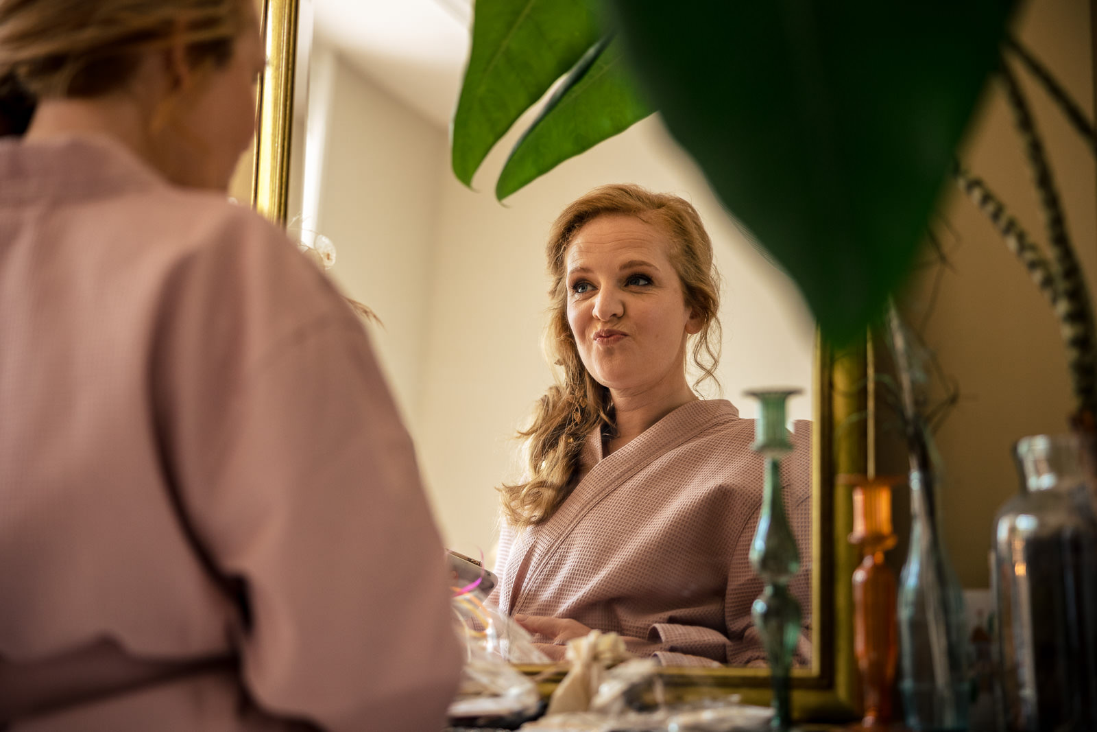 Trouwfotograaf Den Haag voorbereiding bruid