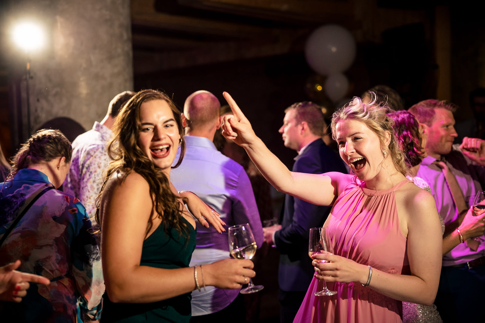 Trouwfotograaf Zutphen trouw feest bij Het Koelhuis Zutphen