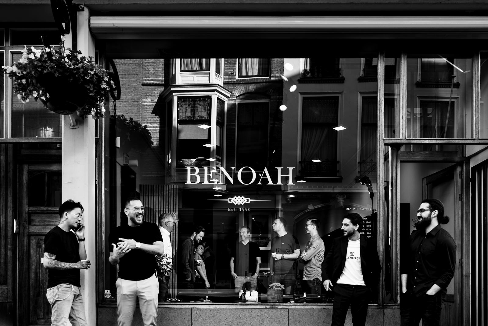 Benoah Barber Shop Trouwfotograaf Den Haag Paco van Leeuwen