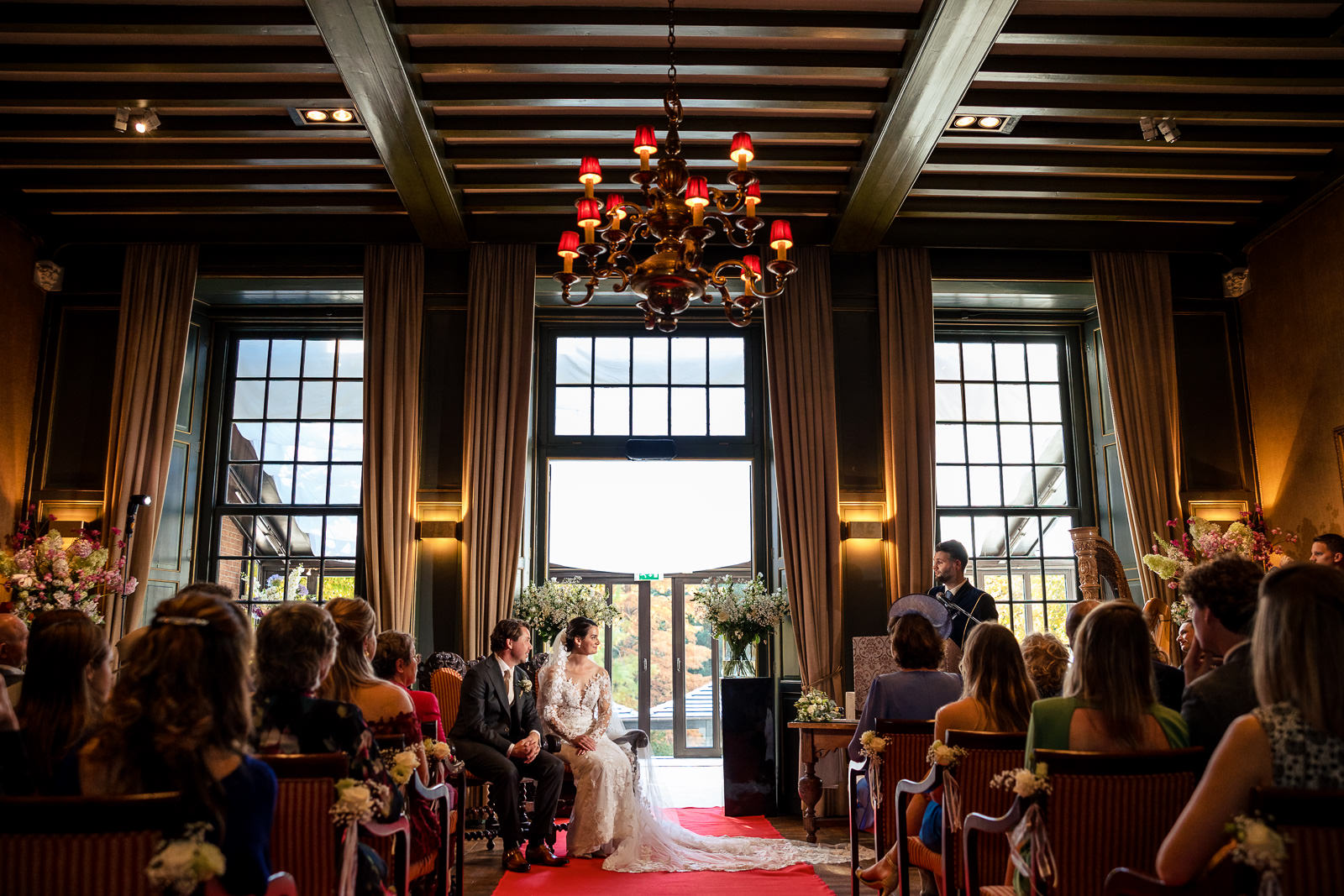 Trouwceremonie in een kasteel Trouwfotograaf Den Haag 