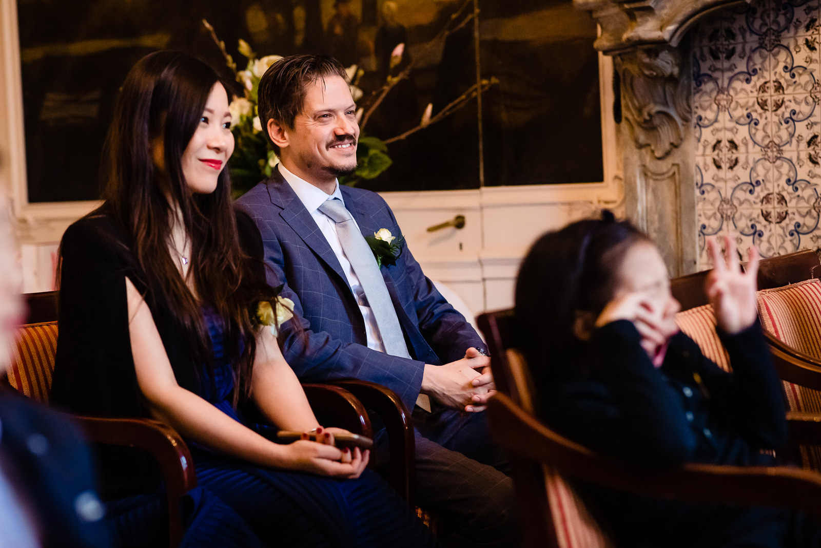 Getuigen bij Chinese bruiloft door trouwfotograaf Wassenaar