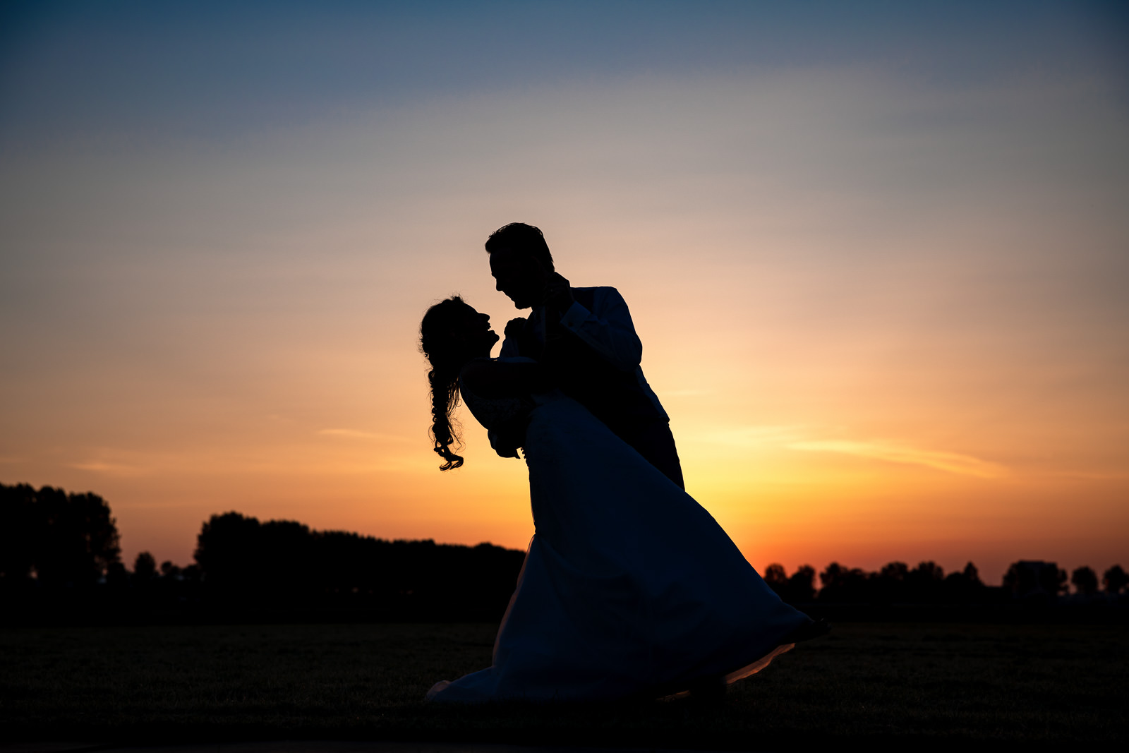 sunset foto bruidspaar trouwfotograaf Arendshoeve Aalsmeer