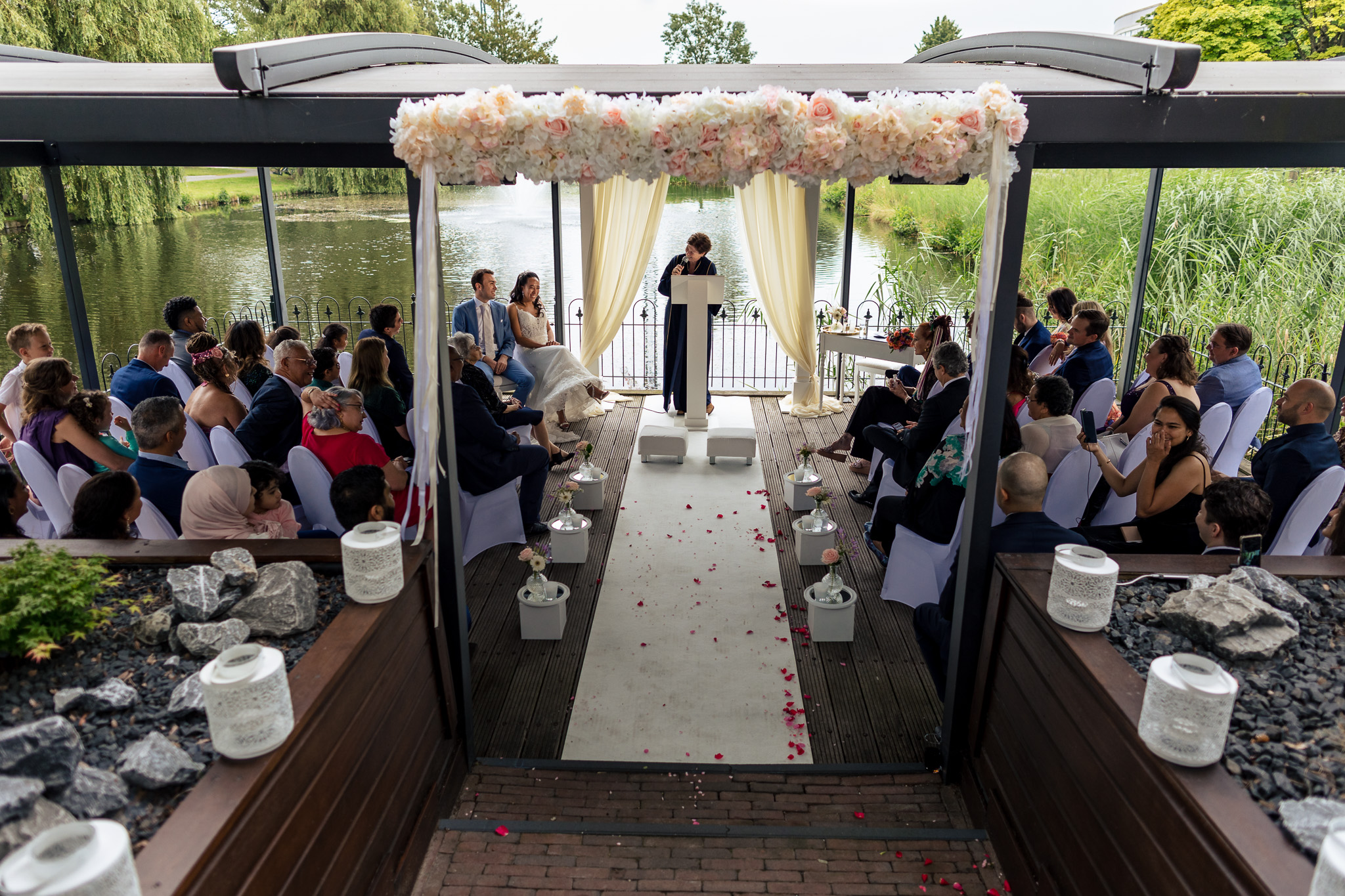 Surinaamse trouwceremonie in Amsterdam