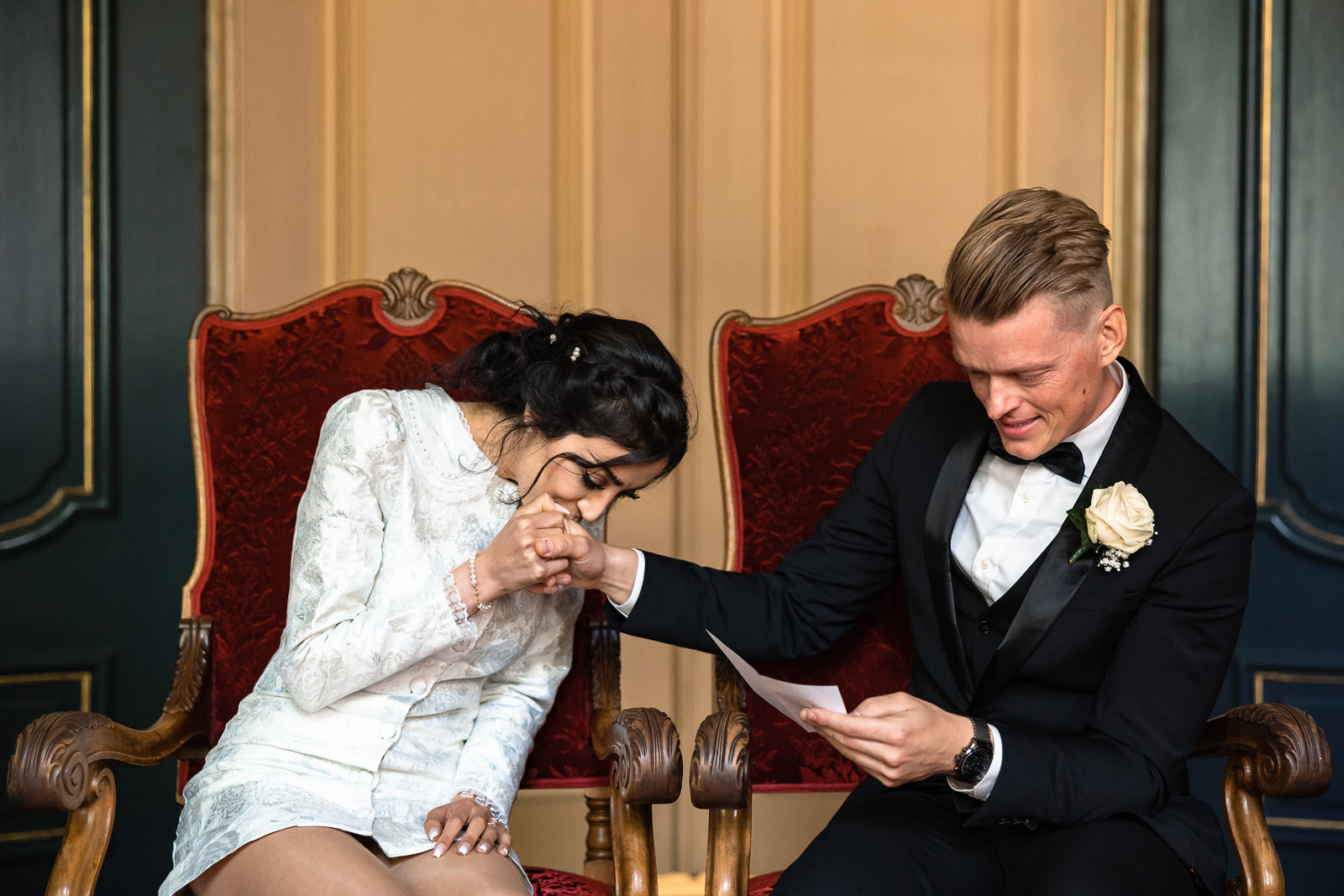 Groom tears up during wedding vows Wedding photographer The Hague 