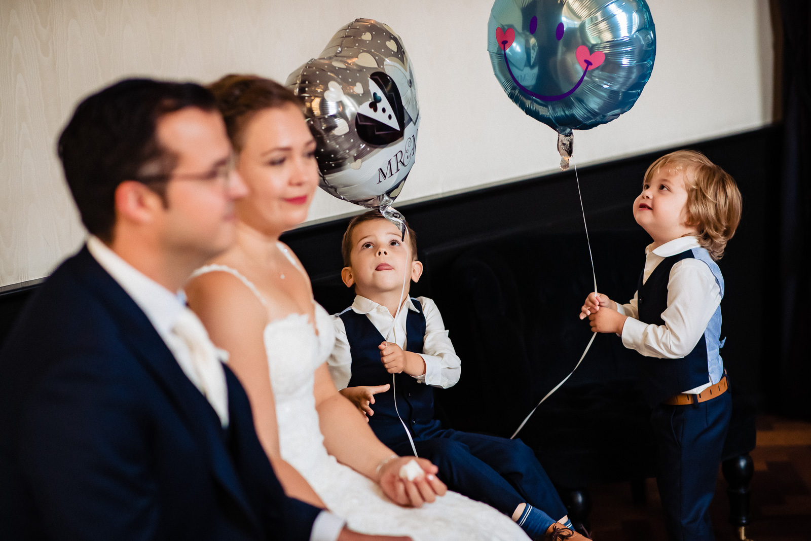 Kinderen bij de trouwceremonie