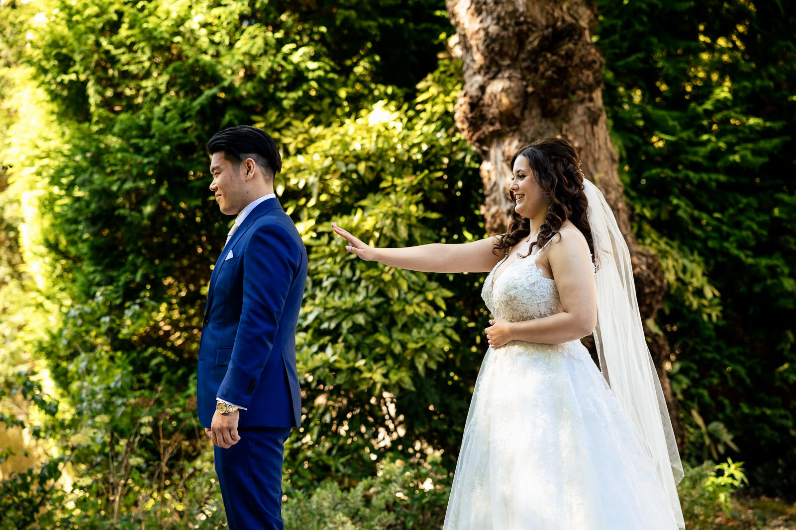 Trouwfotograaf Chinese bruiloft first look bruidspaar