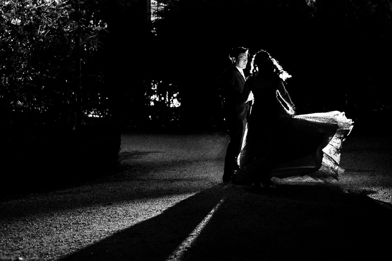 Trouwfotograaf Chinese bruiloft fotoshoot in het donker