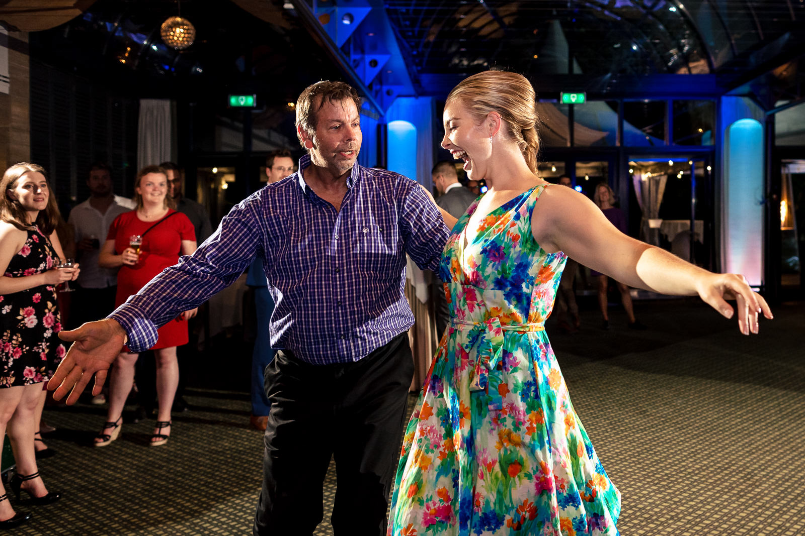 wedding party father daughter dance by wedding photographer The Hague